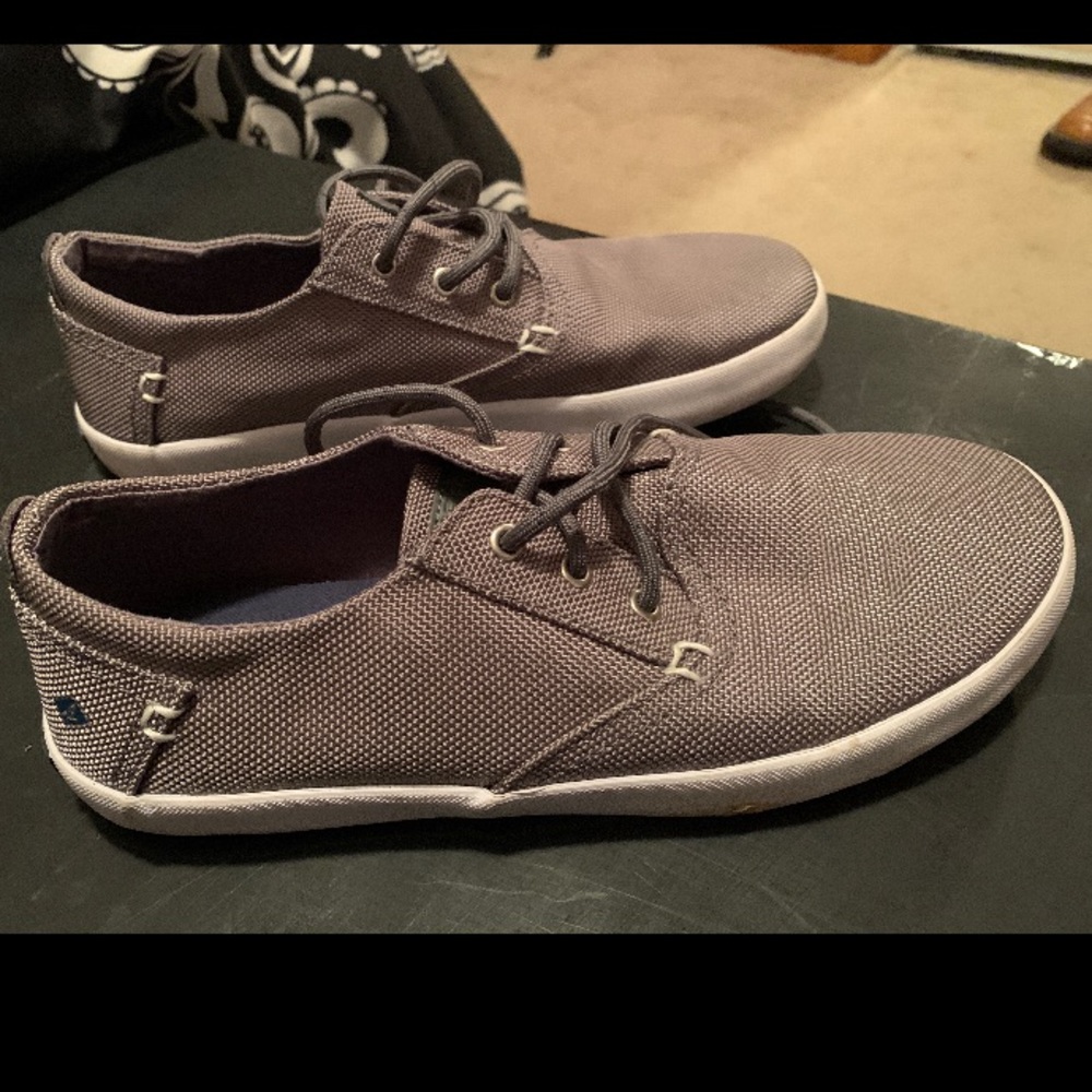 Boy’s sperry great condition Grey knit Shoes